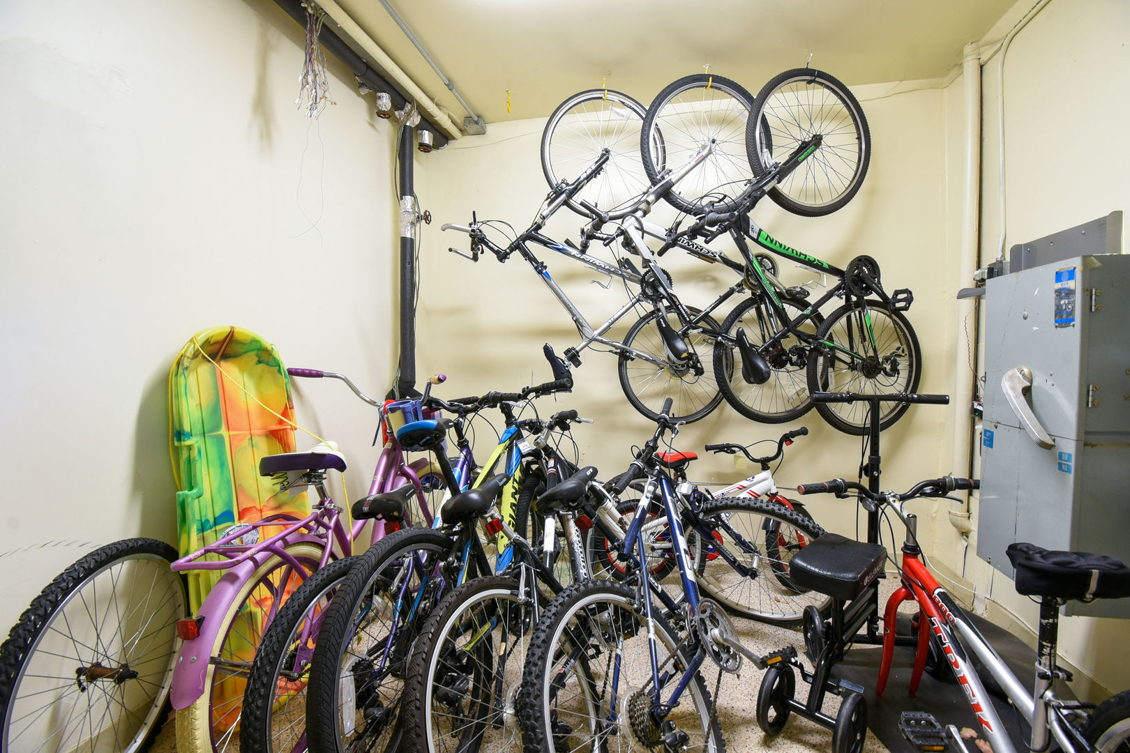 1102 Hinswood Drive #206, Darien, IL 60561