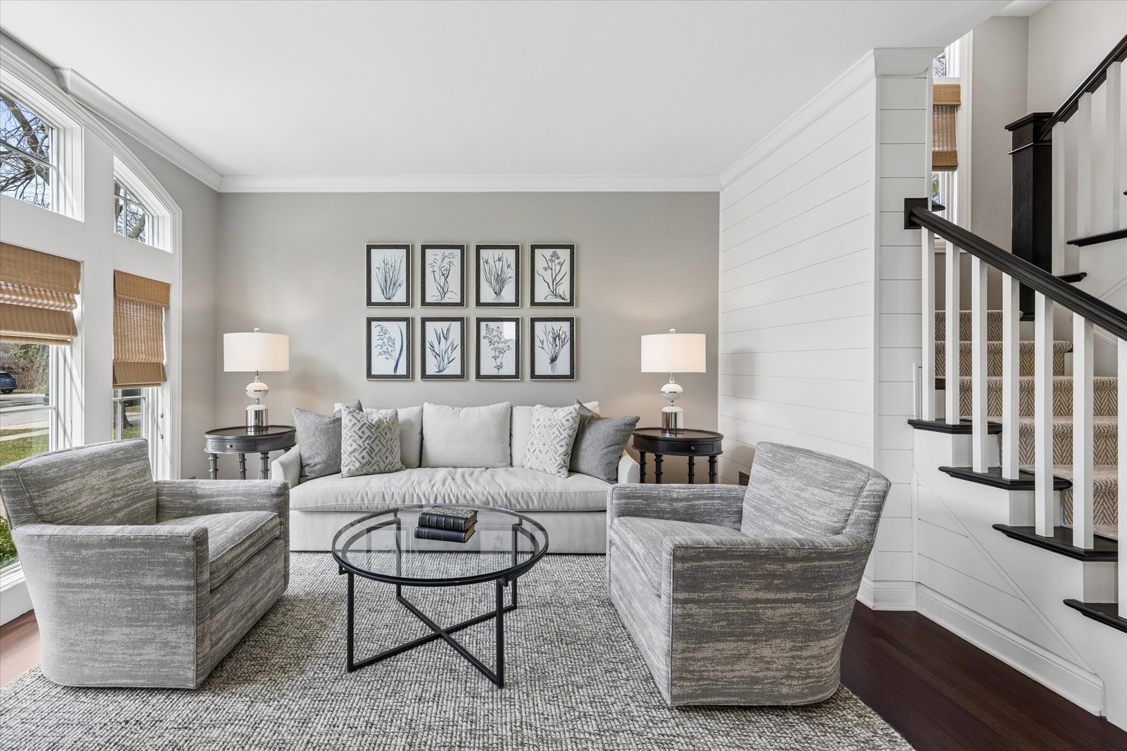 321 N Kenilworth Avenue, Glen Ellyn, IL 60137