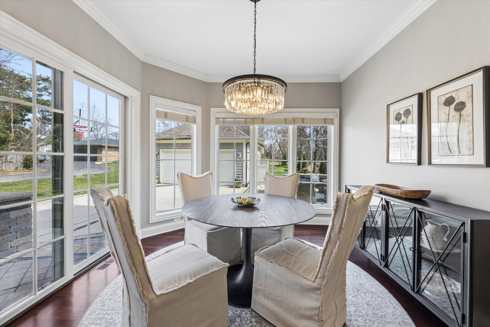 321 N Kenilworth Avenue, Glen Ellyn, IL 60137