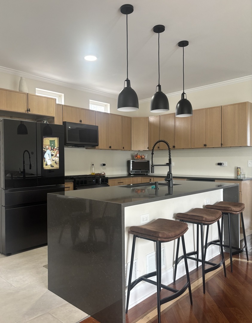 39 Freesia Drive, Romeoville, IL 60446