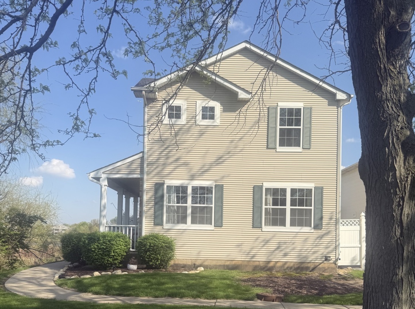 39 Freesia Drive, Romeoville, IL 60446