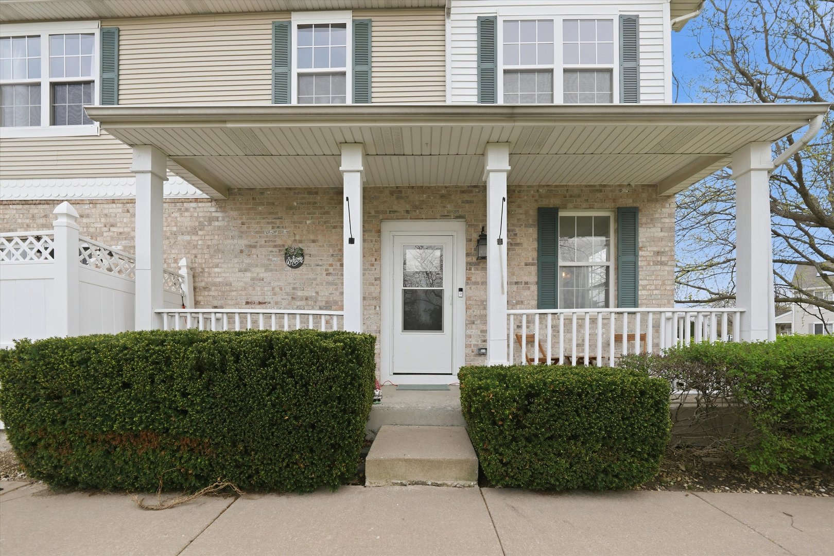 39 Freesia Drive, Romeoville, IL 60446