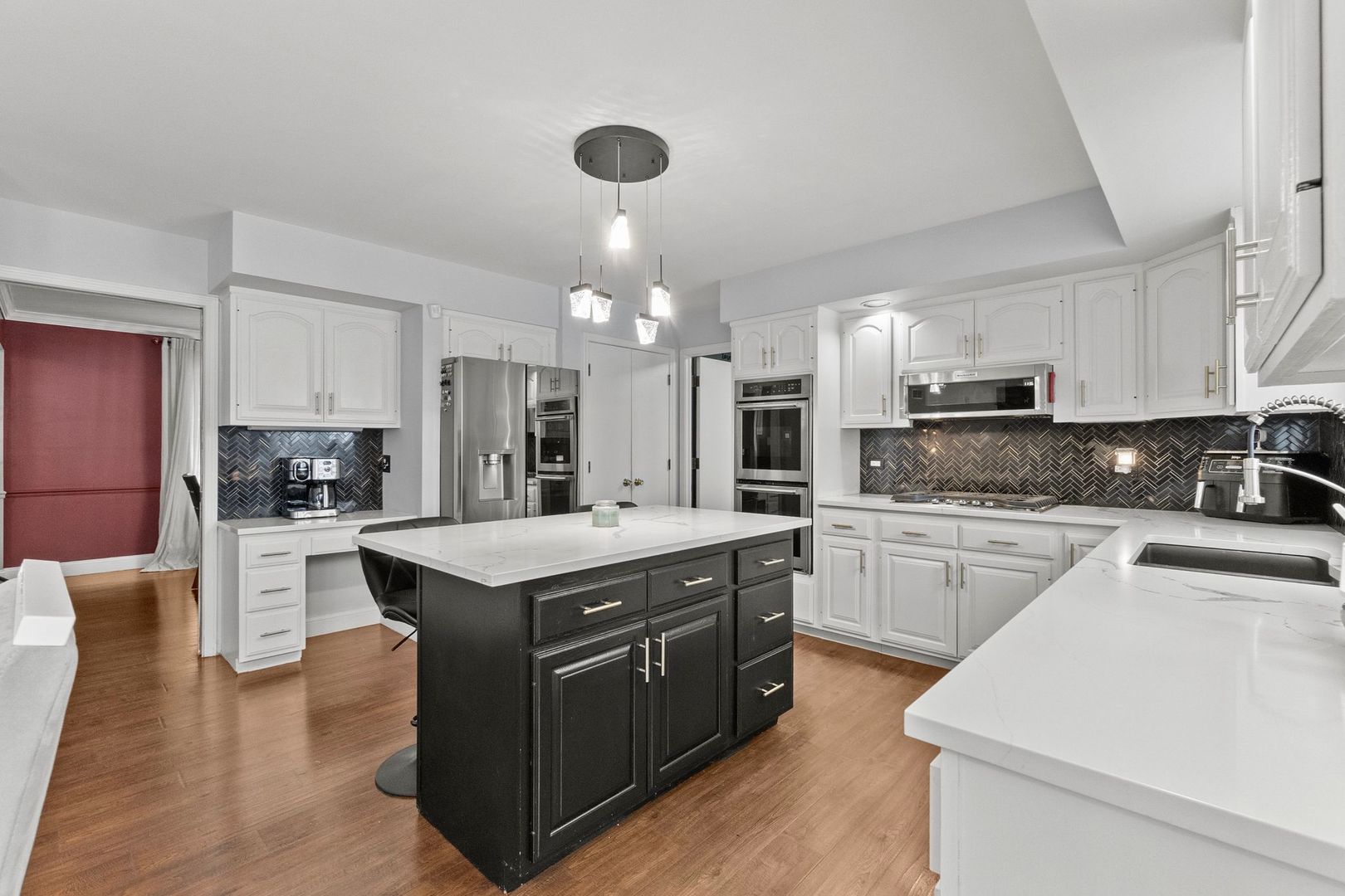 18118 Whitman Lane, Lansing, IL 60438