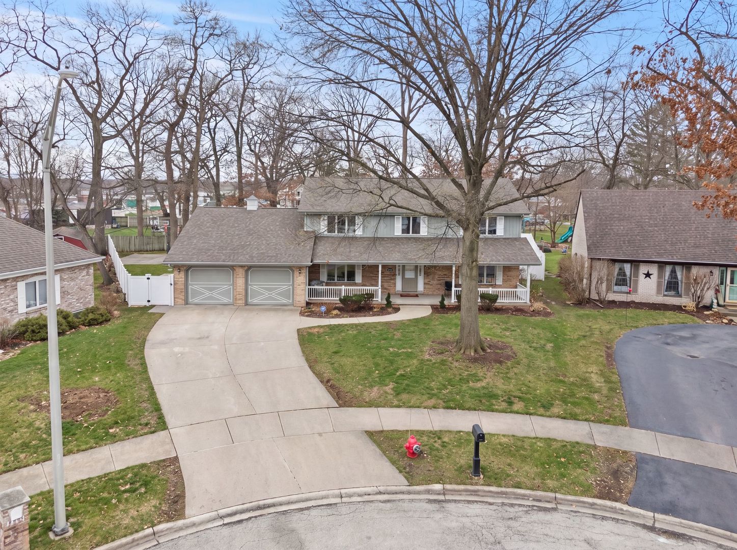 18118 Whitman Lane, Lansing, IL 60438