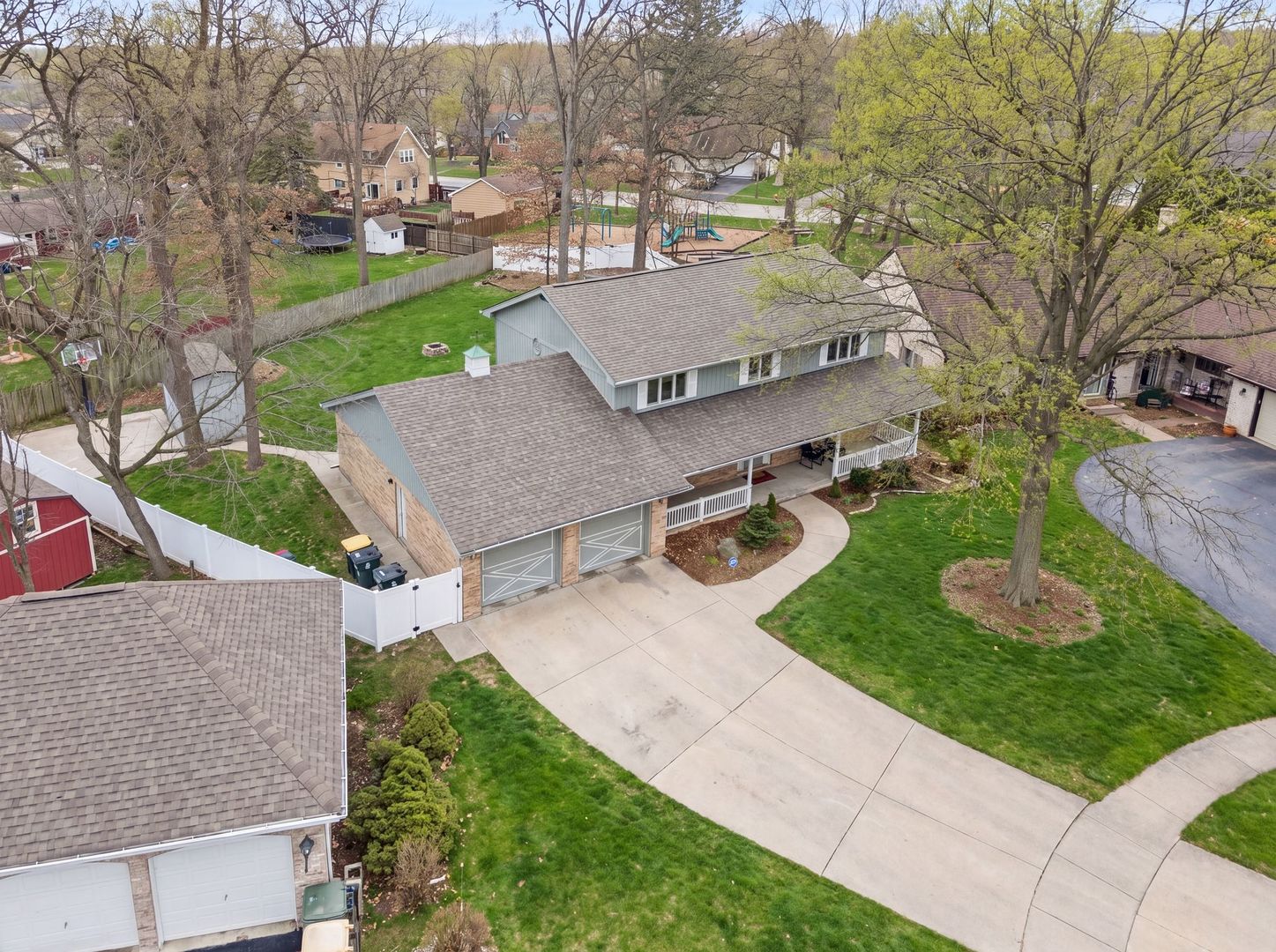 18118 Whitman Lane, Lansing, IL 60438