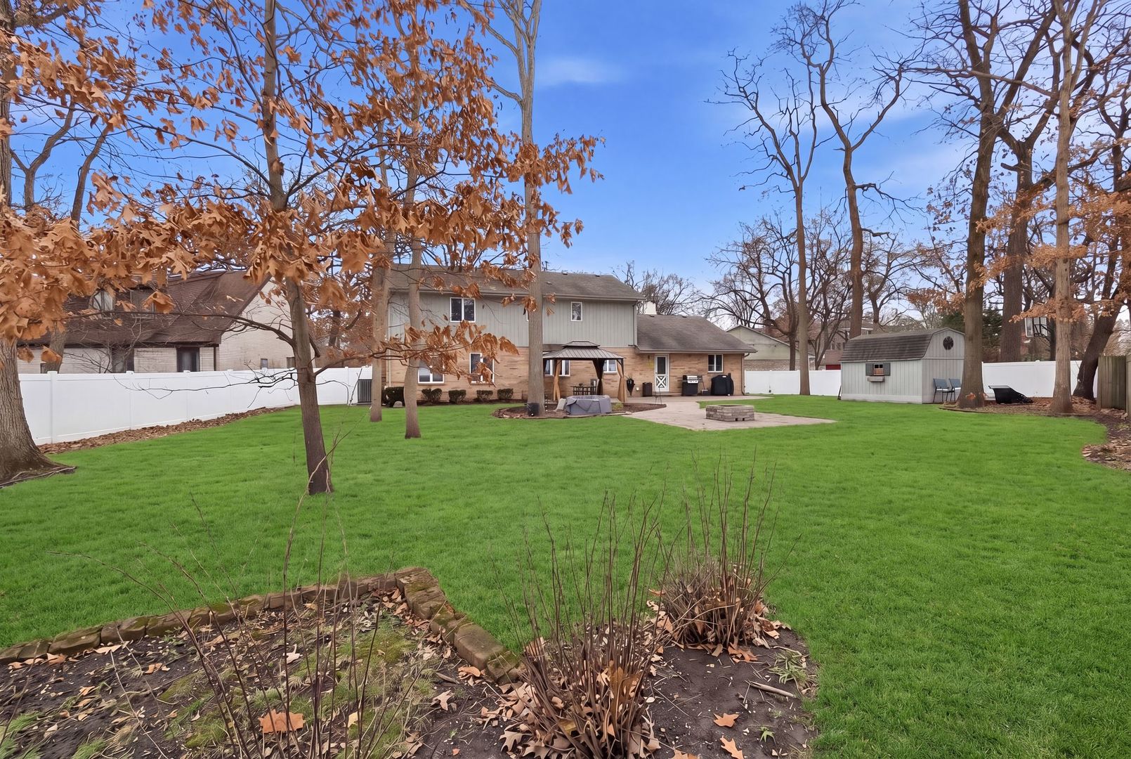 18118 Whitman Lane, Lansing, IL 60438