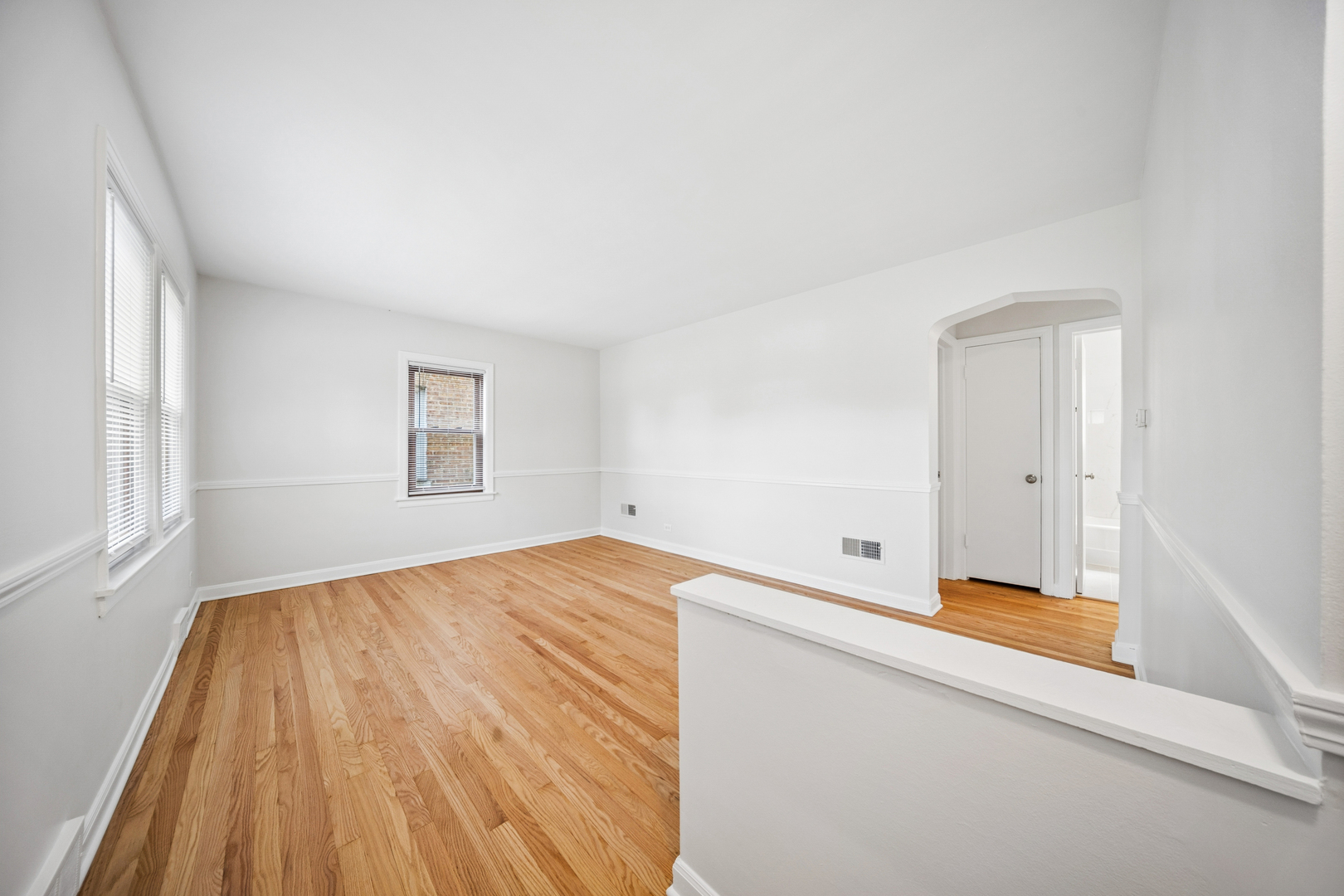 5359 S Nordica Avenue, Chicago, IL 60638