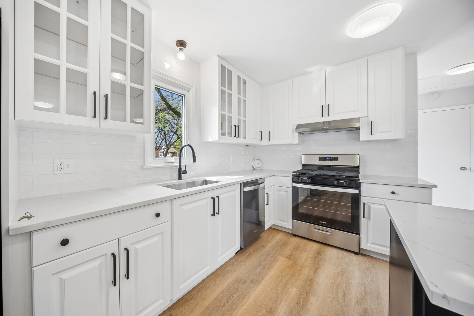 5359 S Nordica Avenue, Chicago, IL 60638