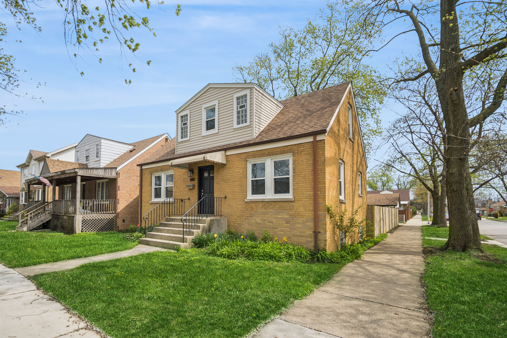 5359 S Nordica Avenue, Chicago, IL 60638