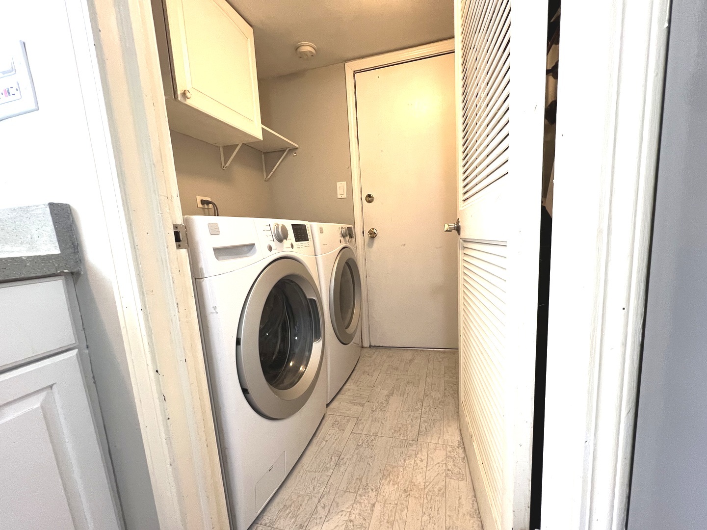 1669 Cape Breton Court, Hoffman Estates, IL 60192