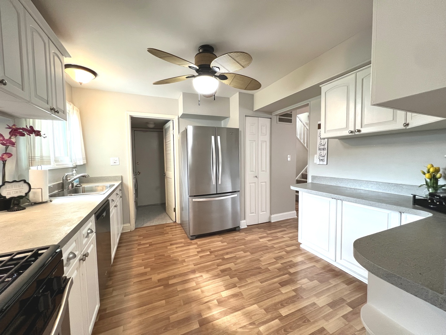 1669 Cape Breton Court, Hoffman Estates, IL 60192