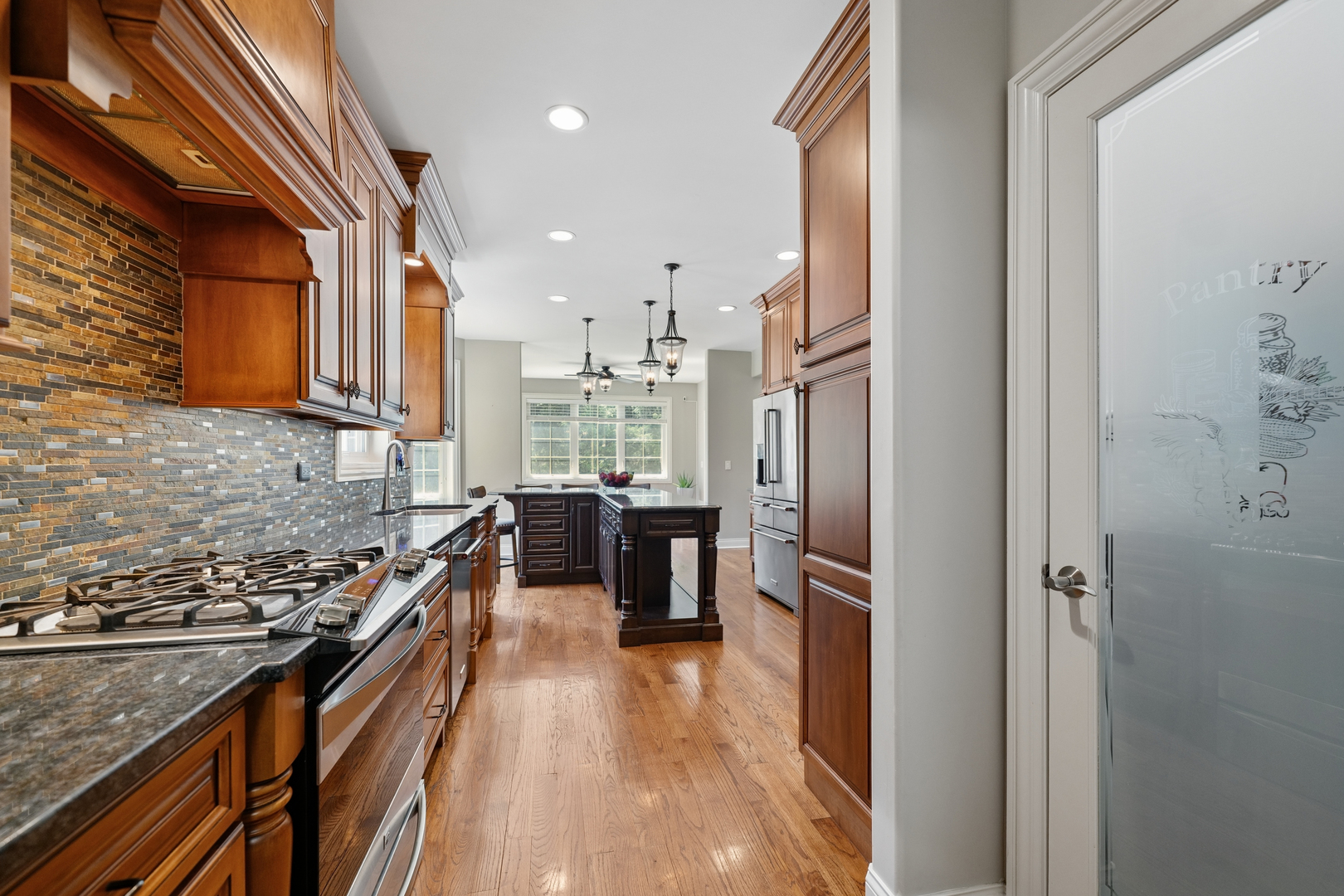 26009 W Stewart Ridge Drive, Plainfield, IL 60585