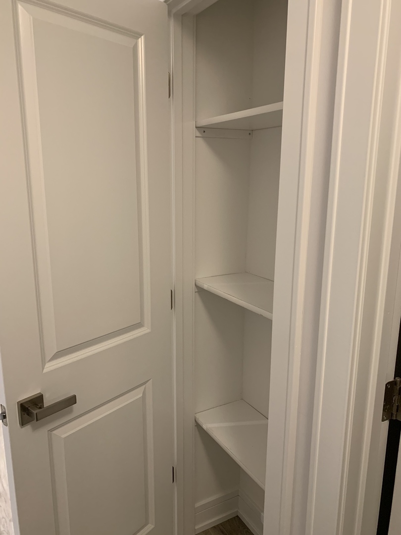 3706 N Drake Avenue #G, Chicago, IL 60618