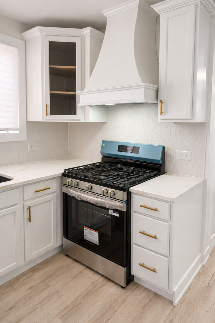 4540 S Leclaire Avenue, Chicago, IL 60638