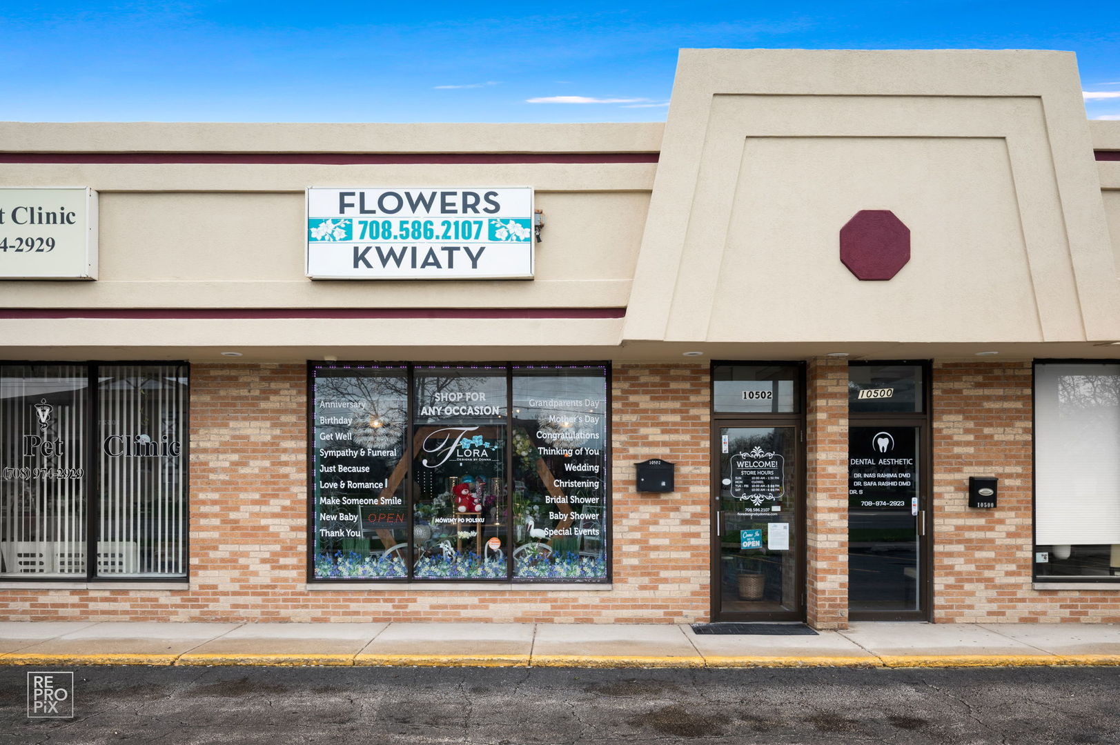 10502 S Roberts Road, Palos Hills, IL 60465