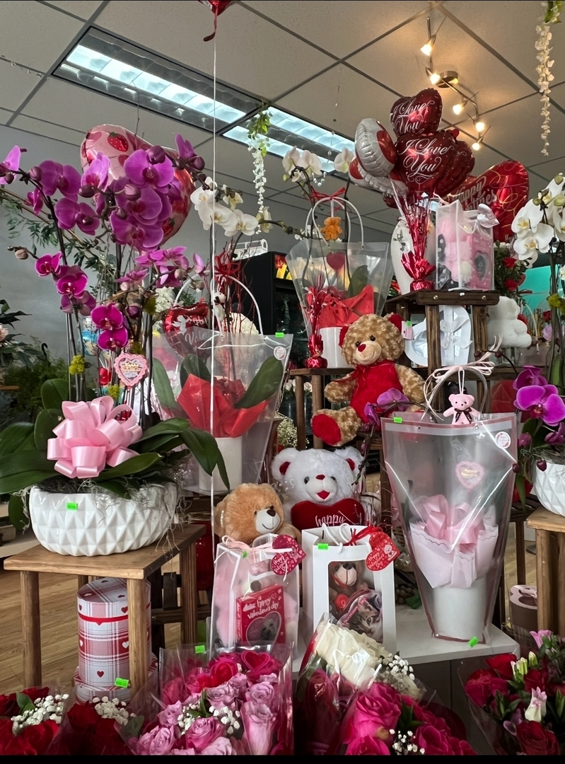 10502 S Roberts Road, Palos Hills, IL 60465