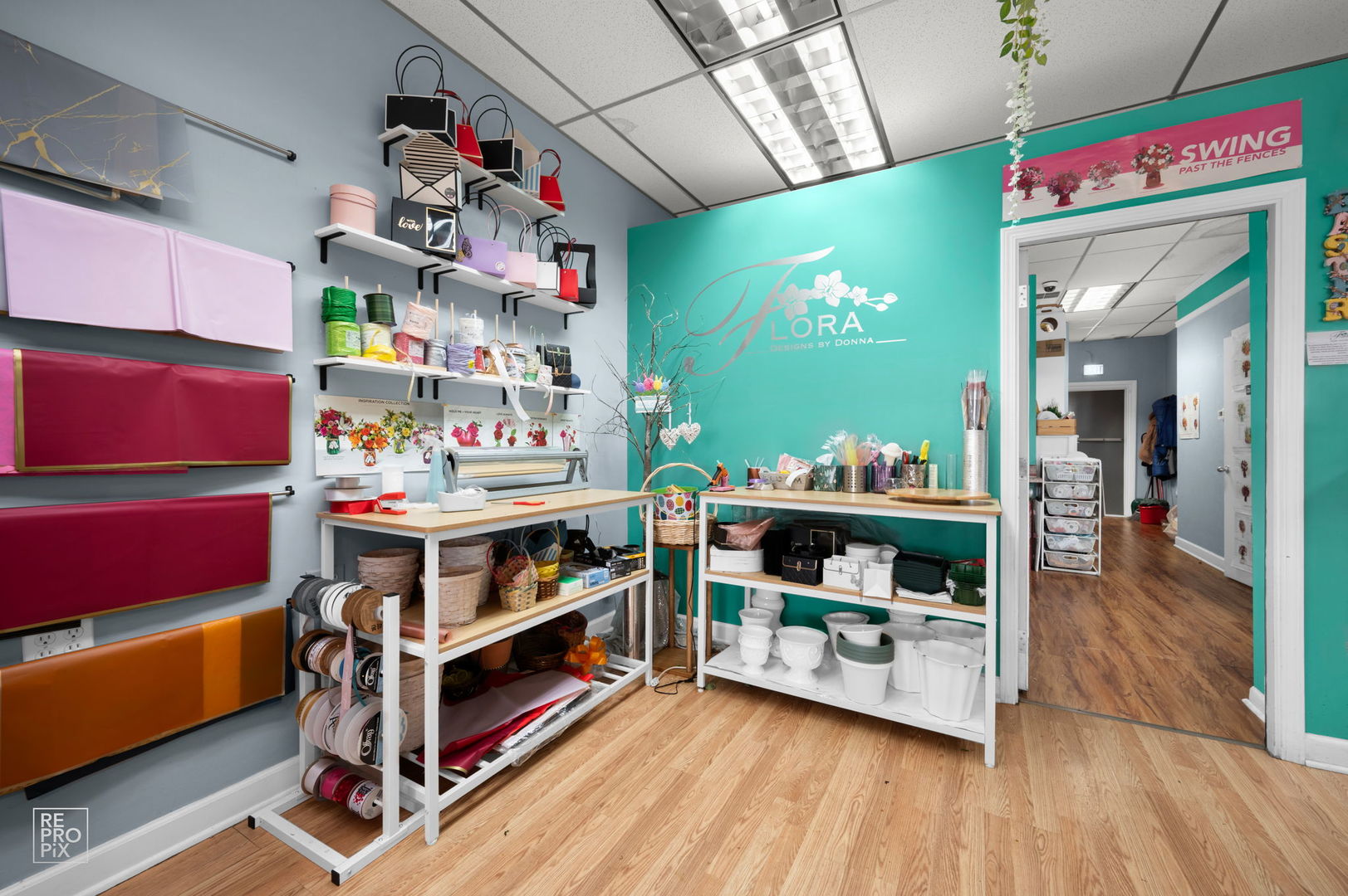 10502 S Roberts Road, Palos Hills, IL 60465