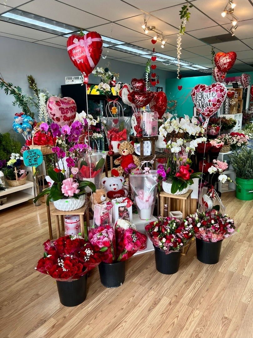 10502 S Roberts Road, Palos Hills, IL 60465