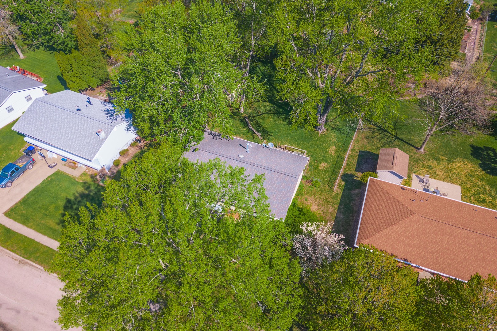 316 Garfield Drive, Bloomington, IL 61701