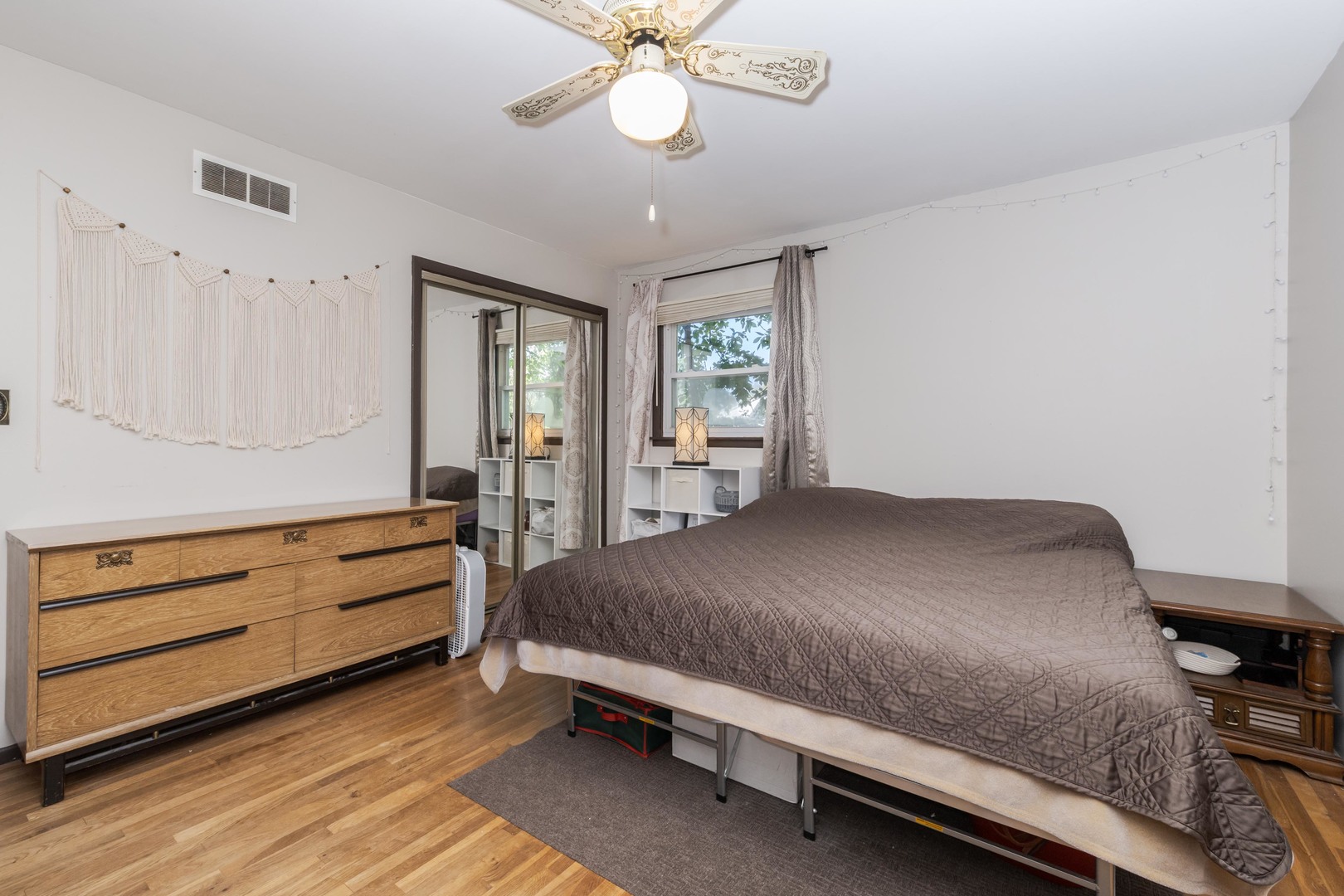 316 Garfield Drive, Bloomington, IL 61701