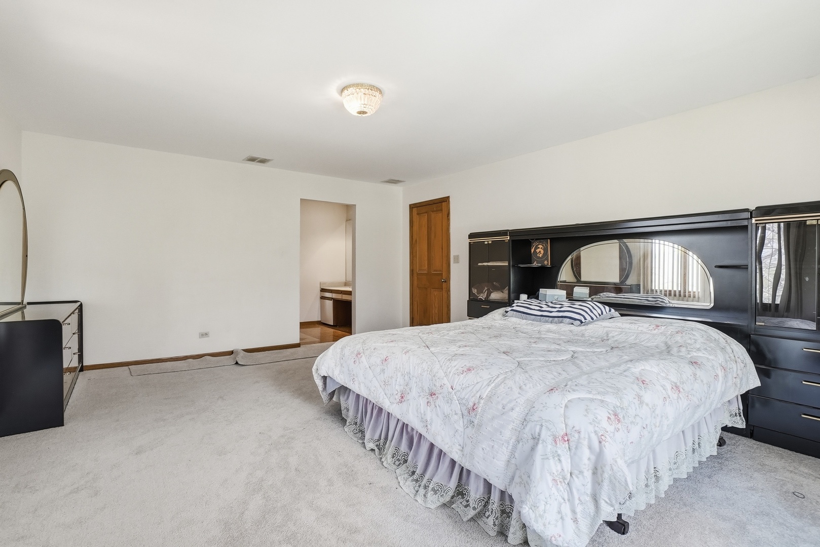 15657 116th Avenue, Orland Park, IL 60467