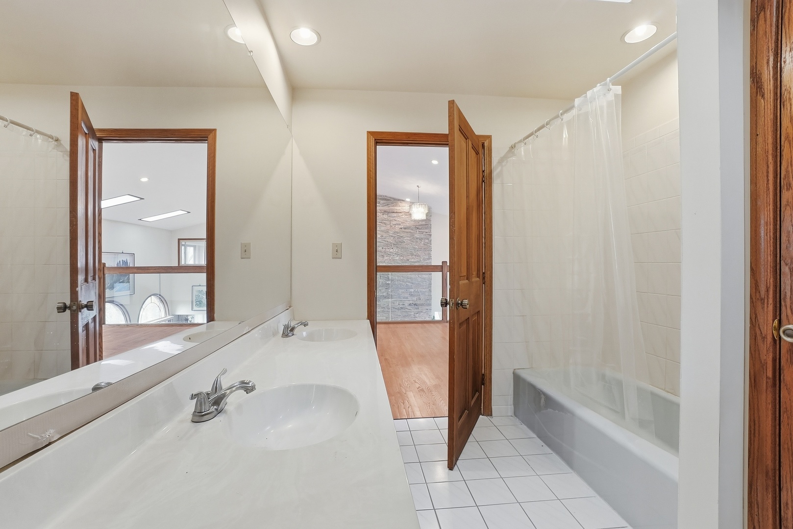 15657 116th Avenue, Orland Park, IL 60467