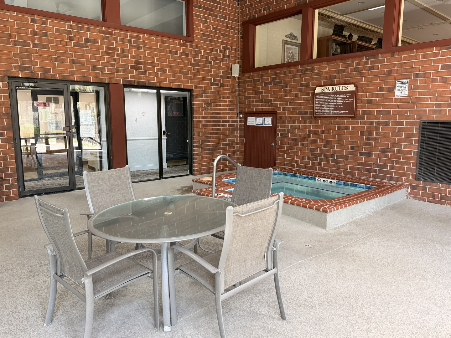 1 Bloomingdale Place #103, Bloomingdale, IL 60108