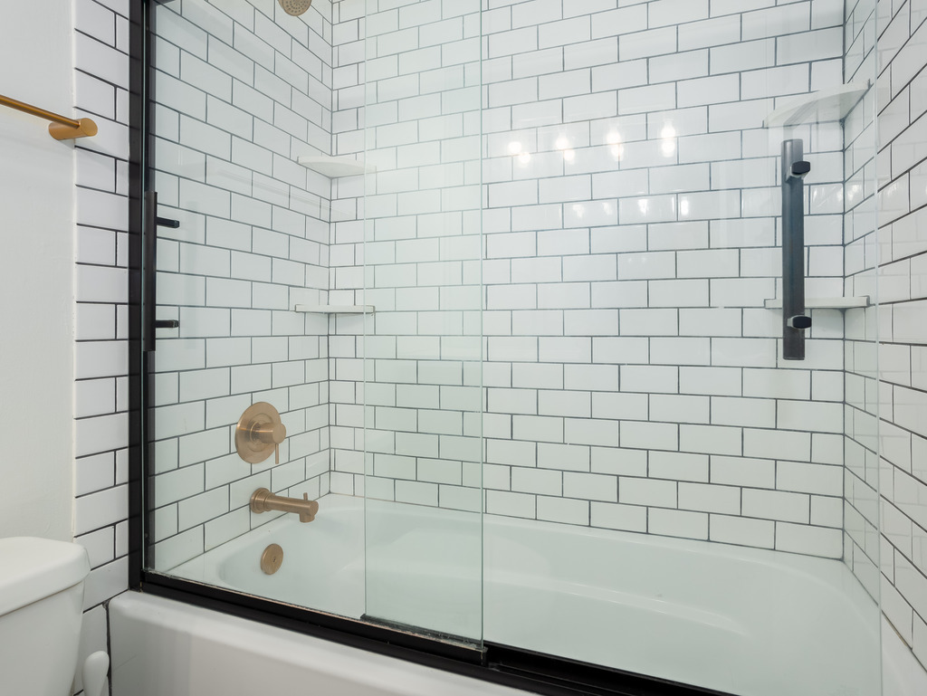 2300 W Wabansia Avenue #107, Chicago, IL 60647