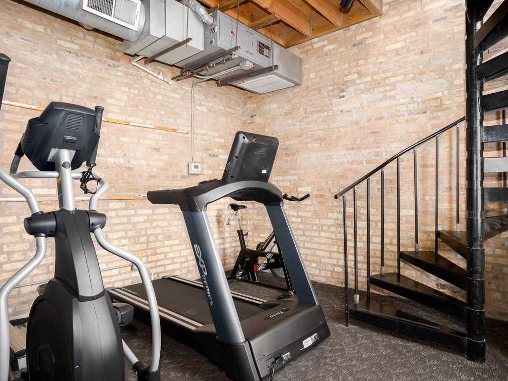 2300 W Wabansia Avenue #107, Chicago, IL 60647