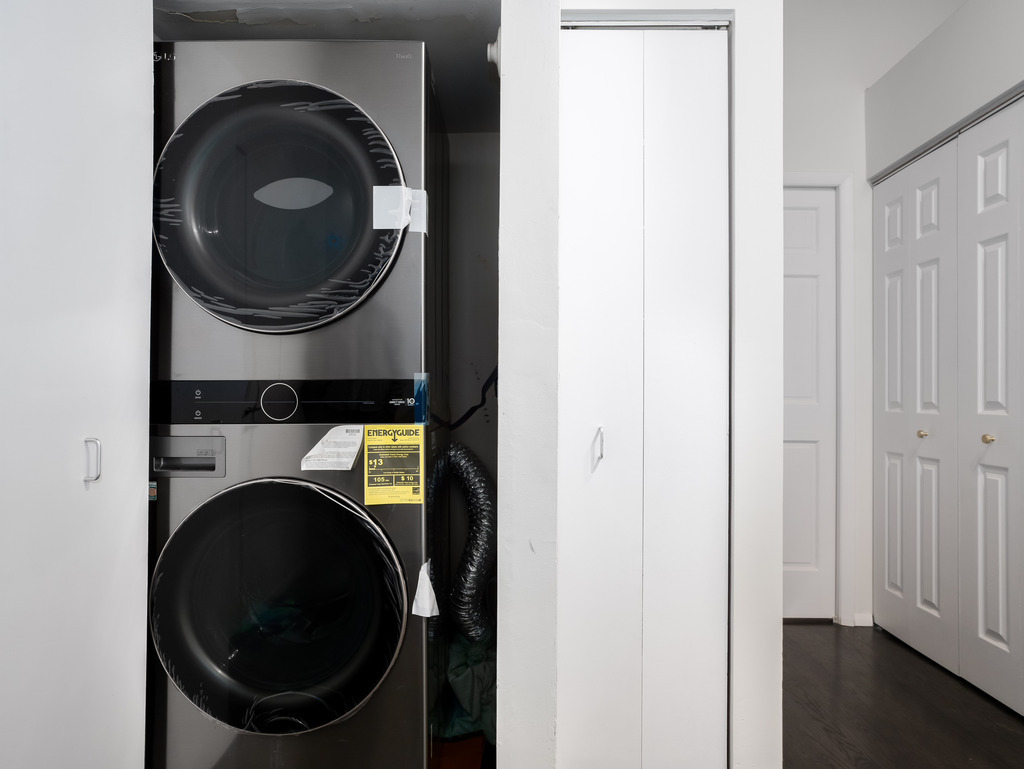 2300 W Wabansia Avenue #107, Chicago, IL 60647