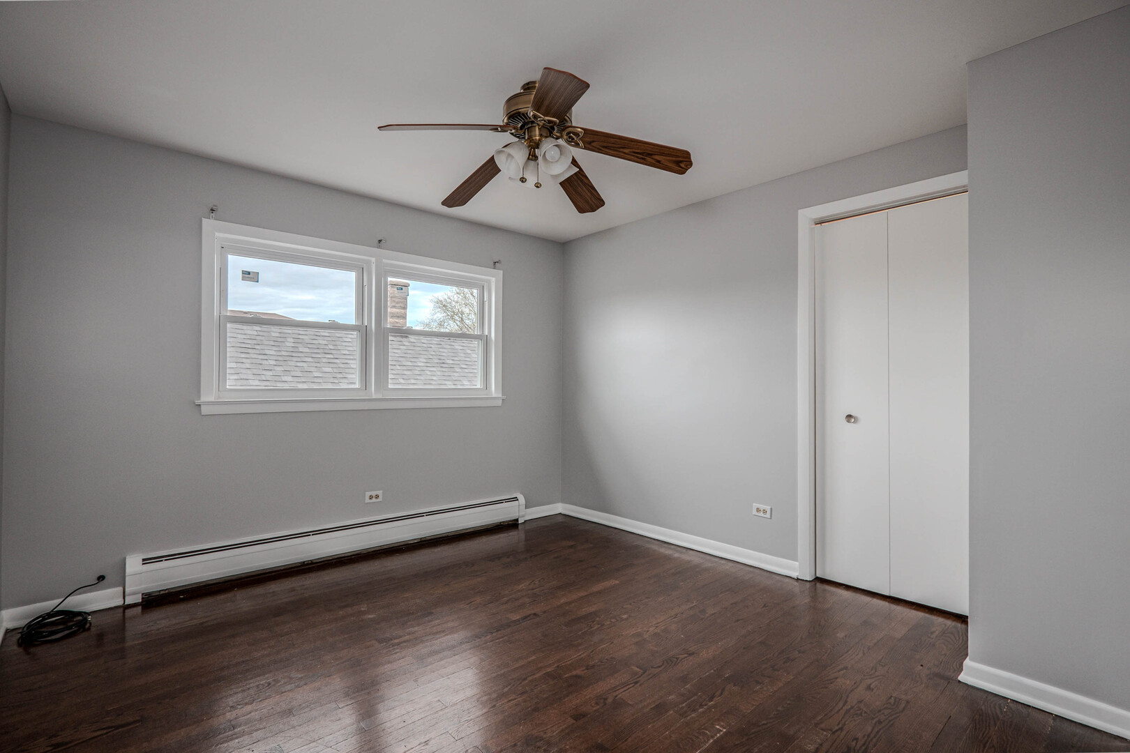 2702 N 74th Avenue, Elmwood Park, IL 60707