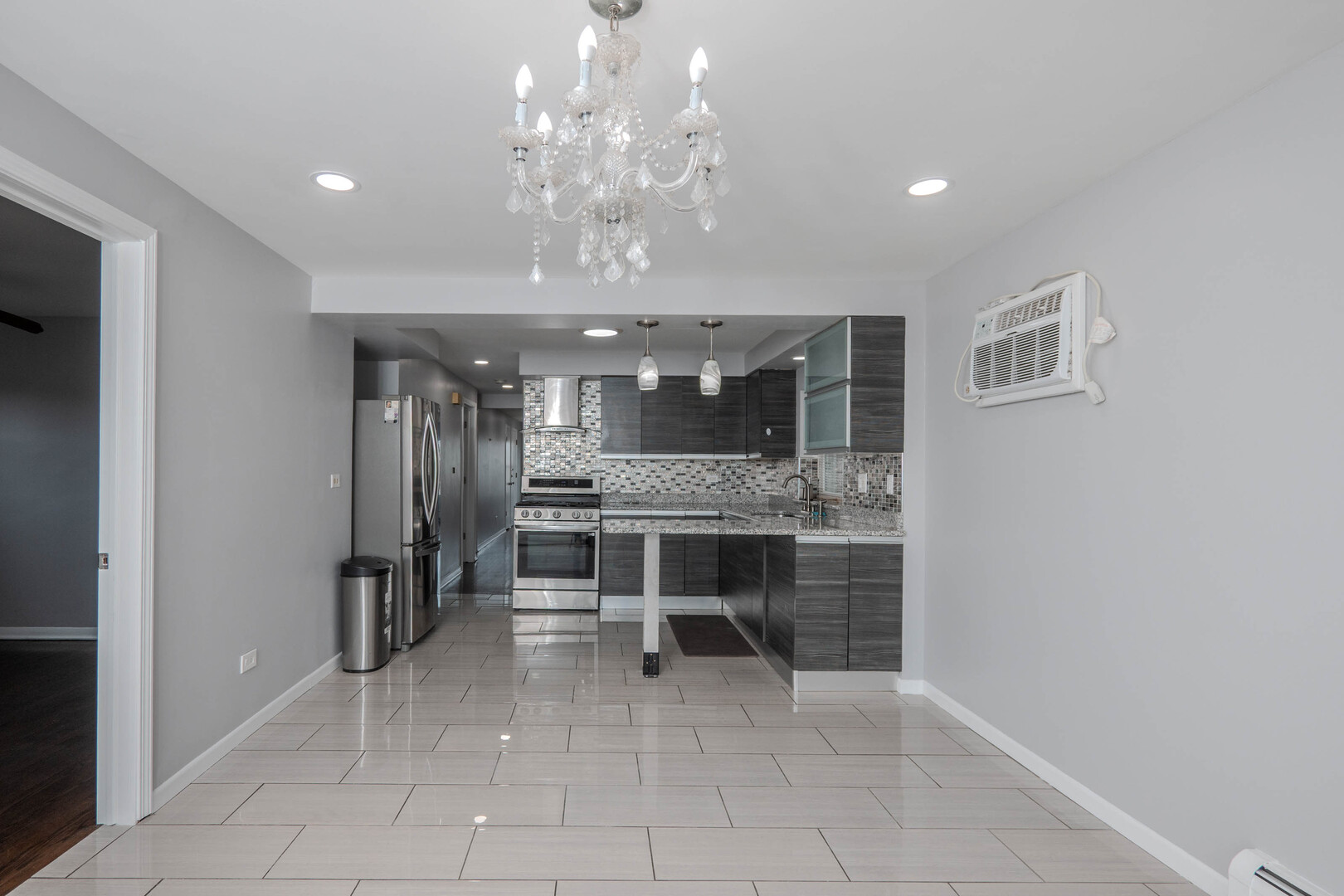 2702 N 74th Avenue, Elmwood Park, IL 60707