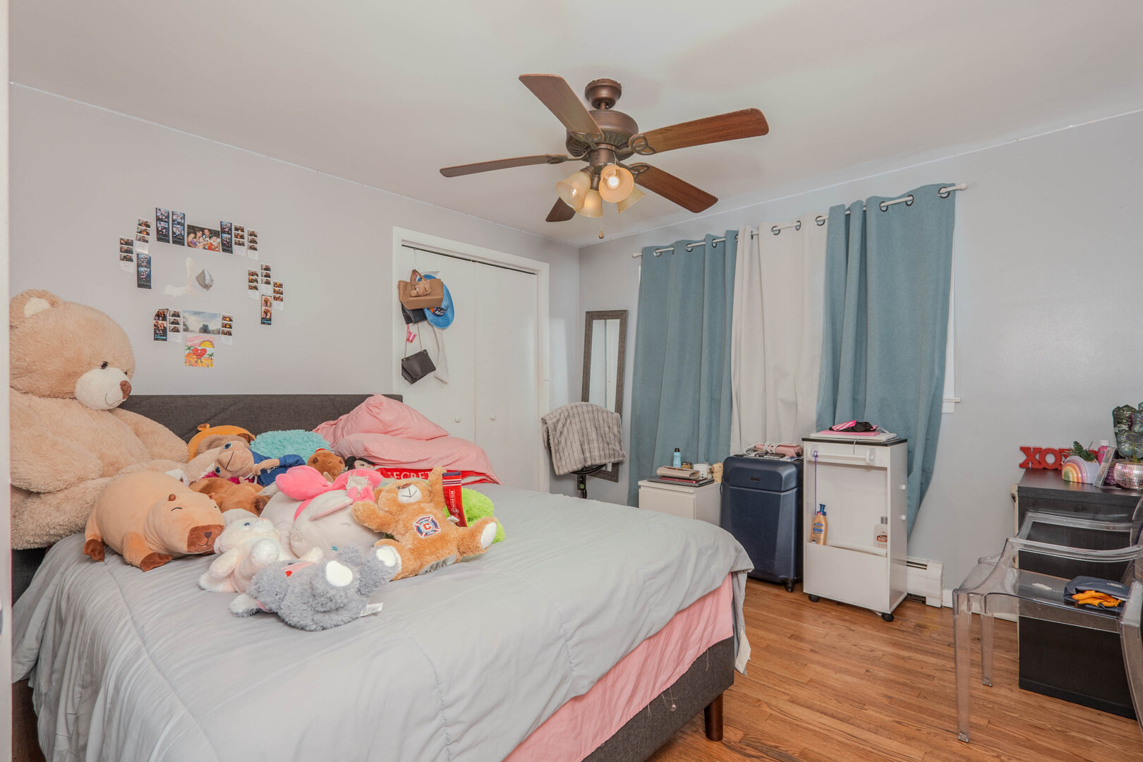 2702 N 74th Avenue, Elmwood Park, IL 60707