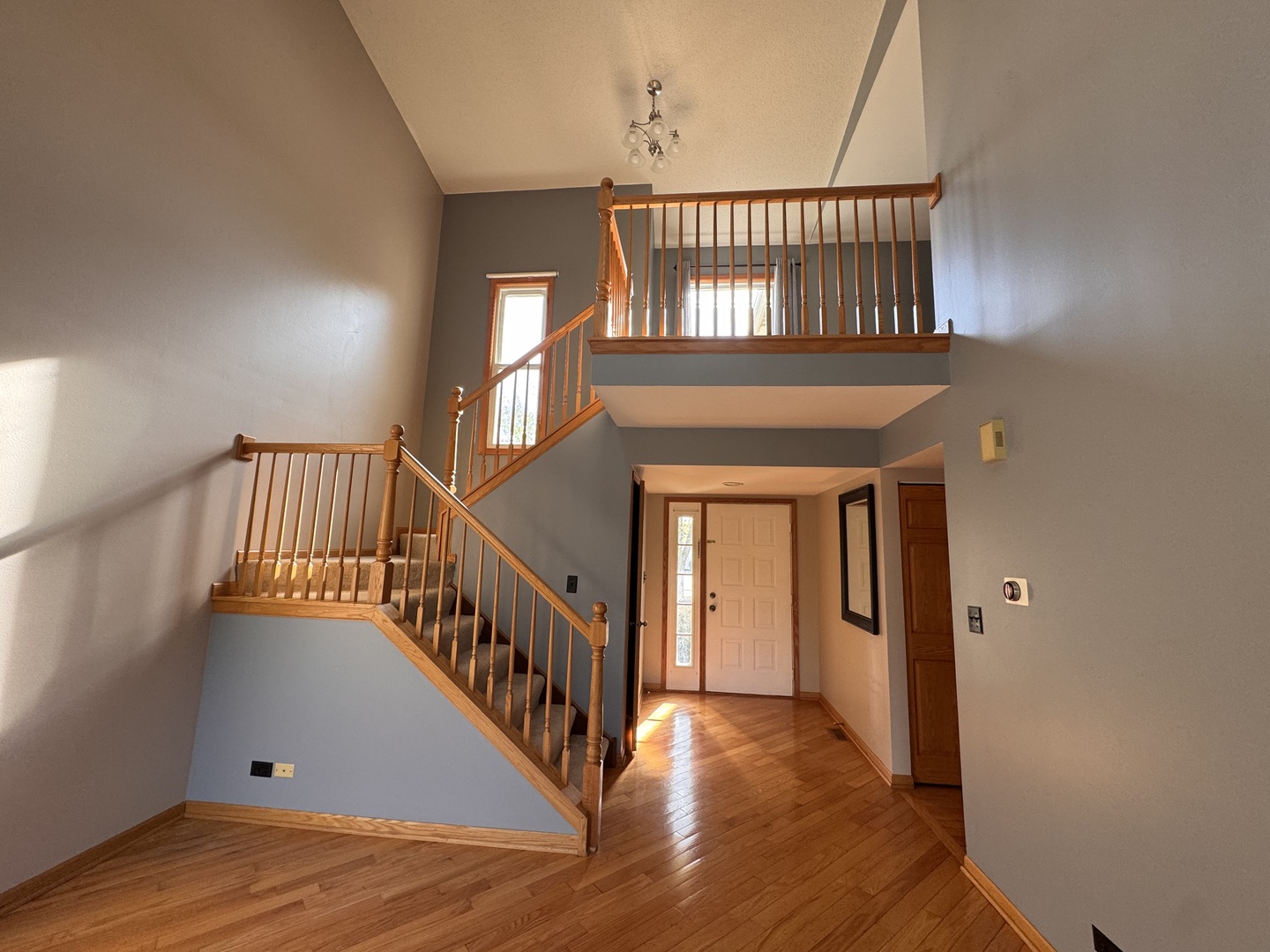 1661 ESTATE Circle #1661, Naperville, IL 60565