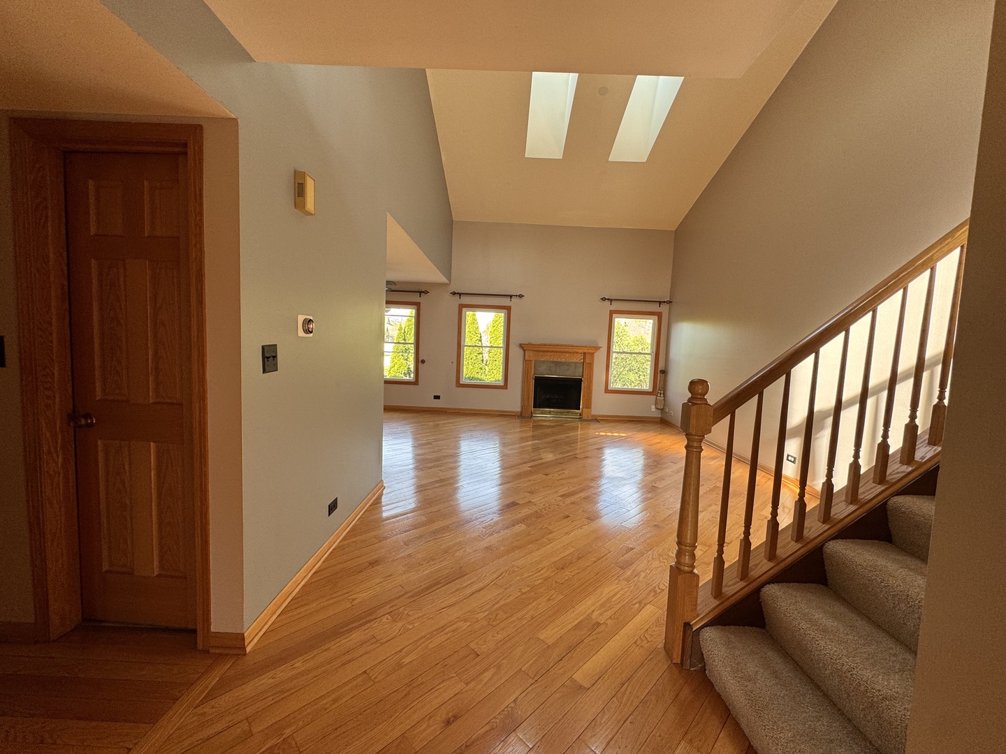 1661 ESTATE Circle #1661, Naperville, IL 60565