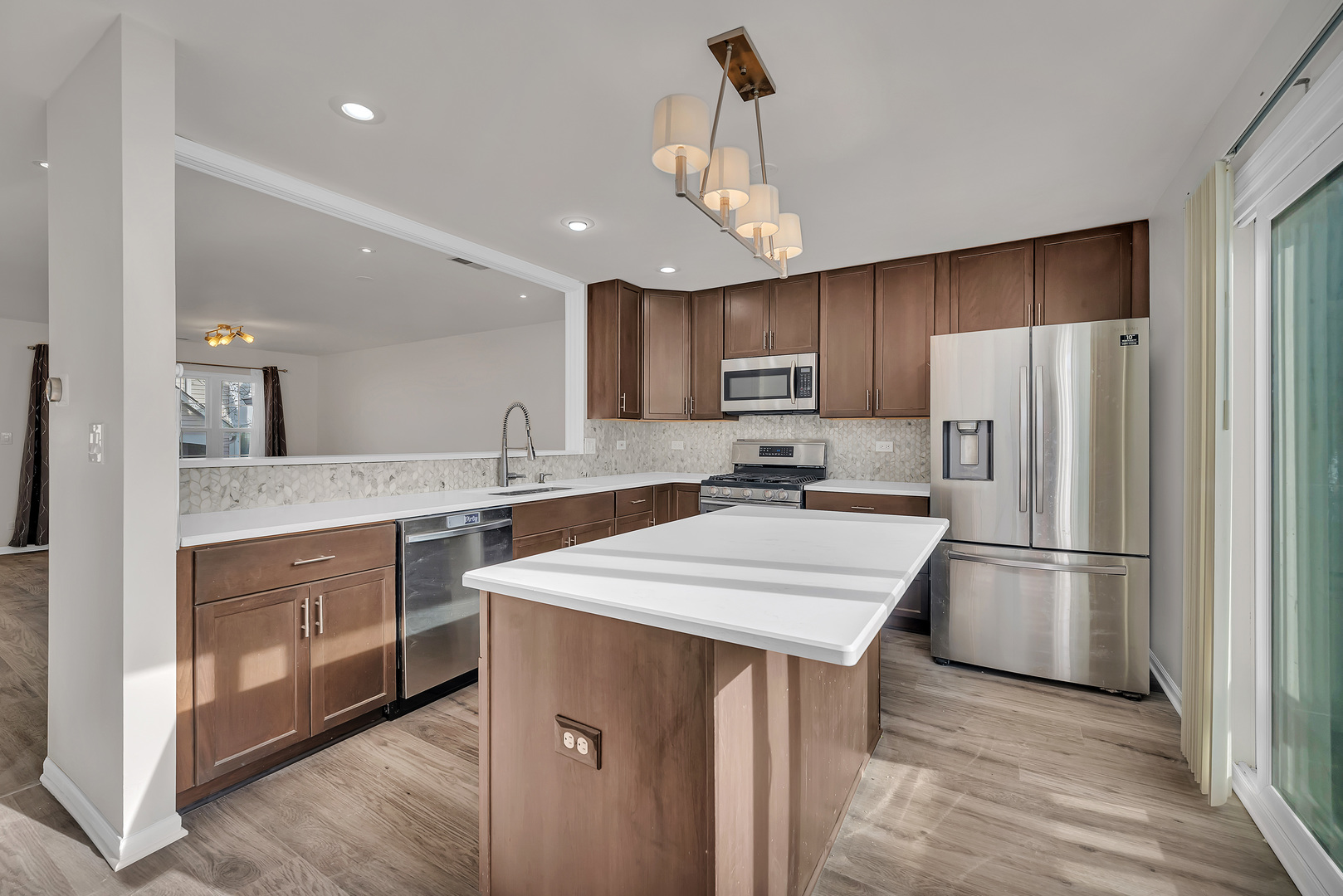 2808 SHELLY Lane, Aurora, IL 60504