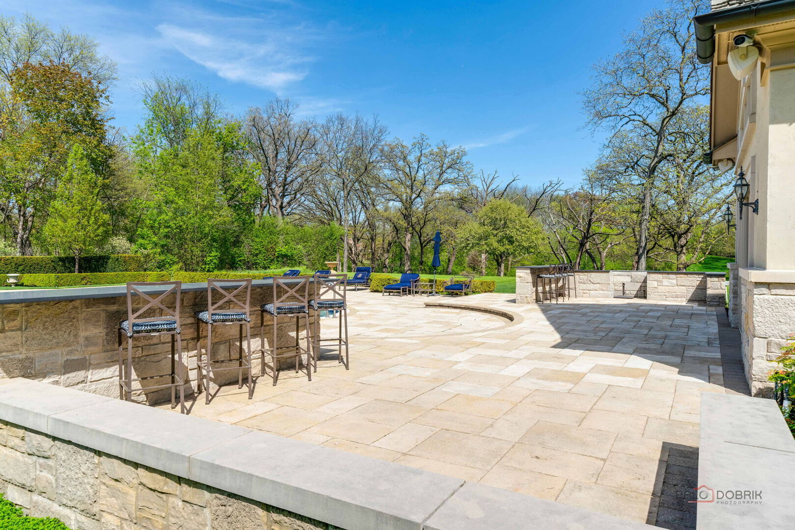 93 Hawley Woods Road, Barrington, IL 60010