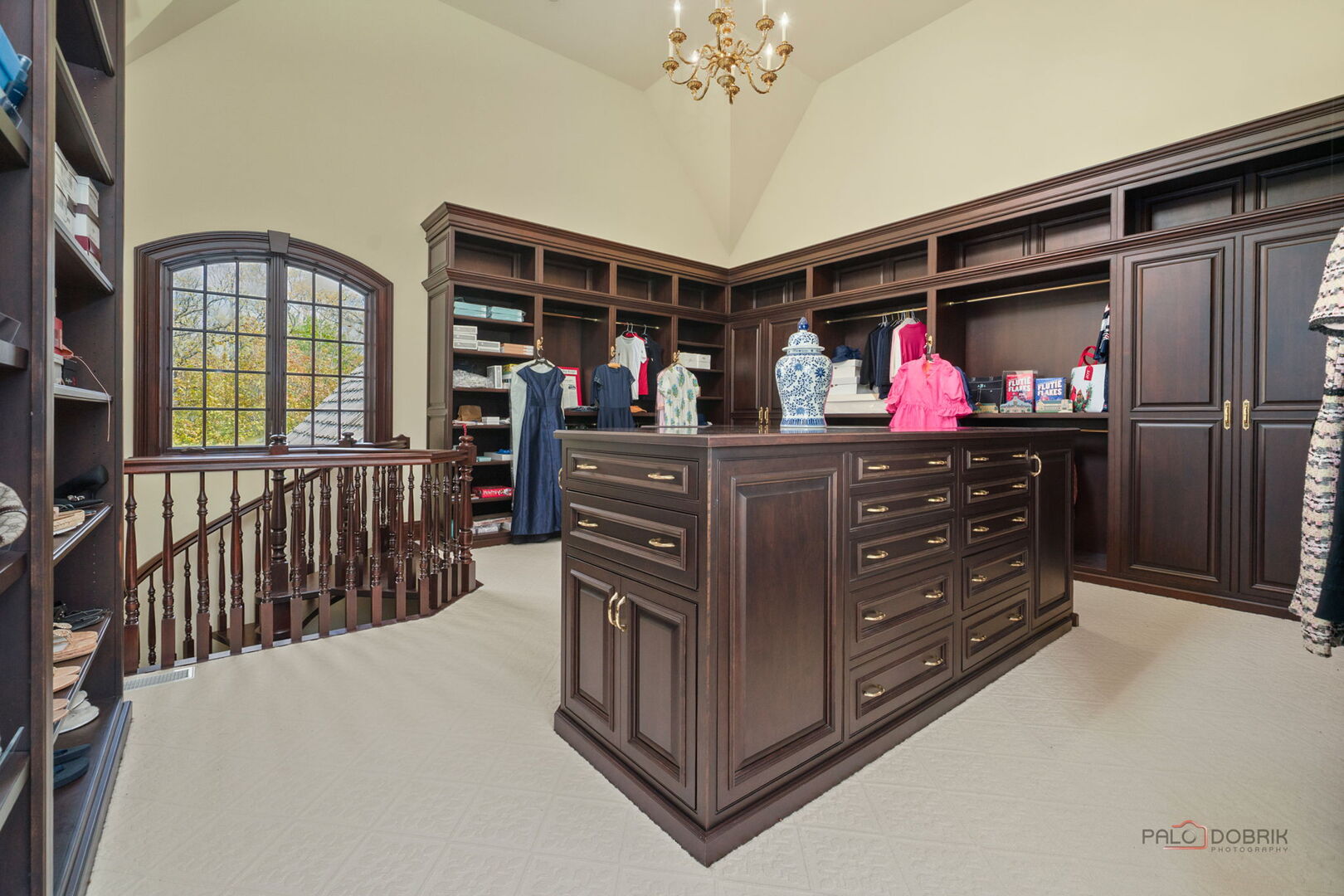 93 Hawley Woods Road, Barrington, IL 60010