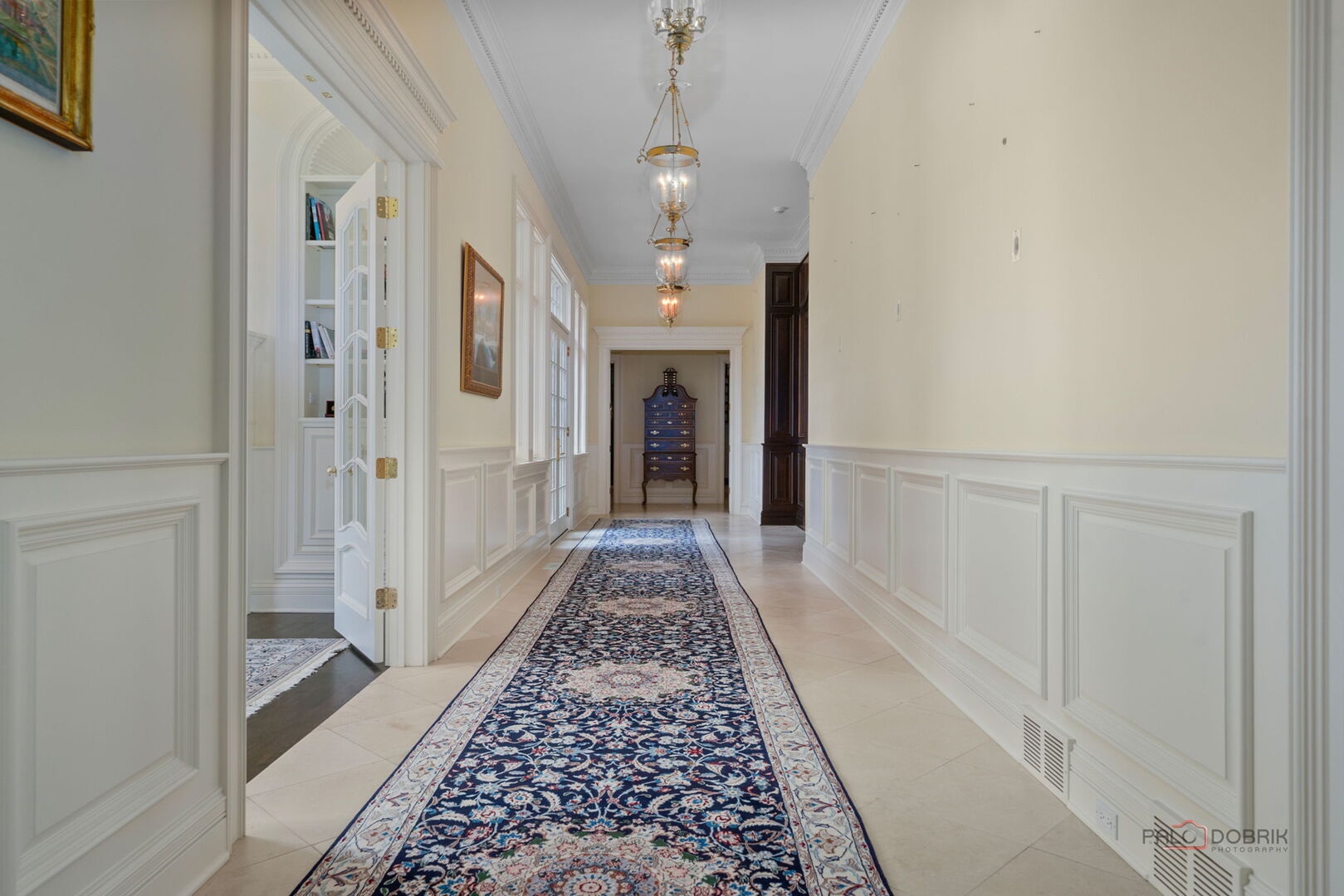 93 Hawley Woods Road, Barrington, IL 60010