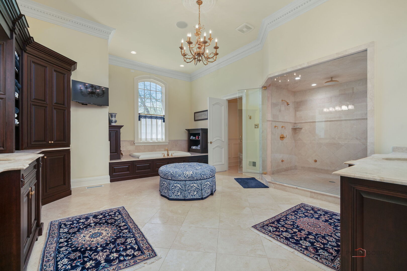 93 Hawley Woods Road, Barrington, IL 60010