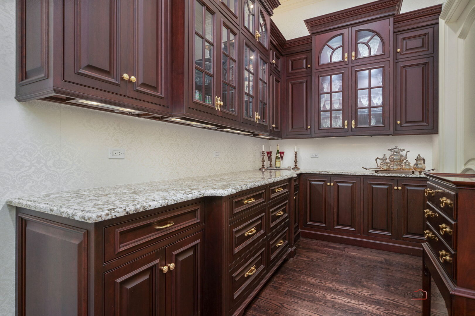 93 Hawley Woods Road, Barrington, IL 60010