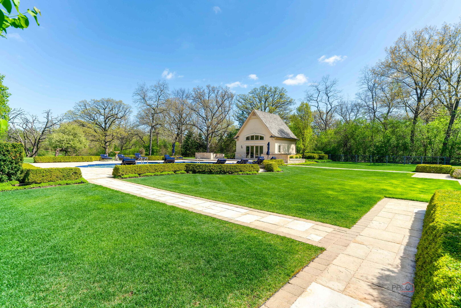 93 Hawley Woods Road, Barrington, IL 60010