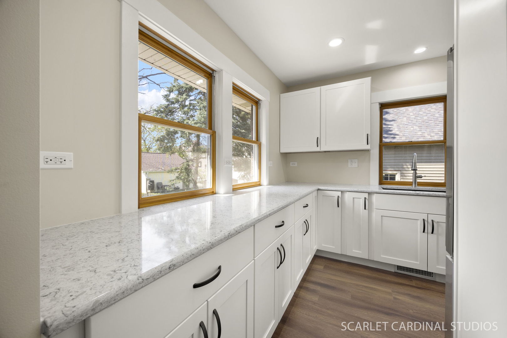 212 S Brewster Avenue, Lombard, IL 60148