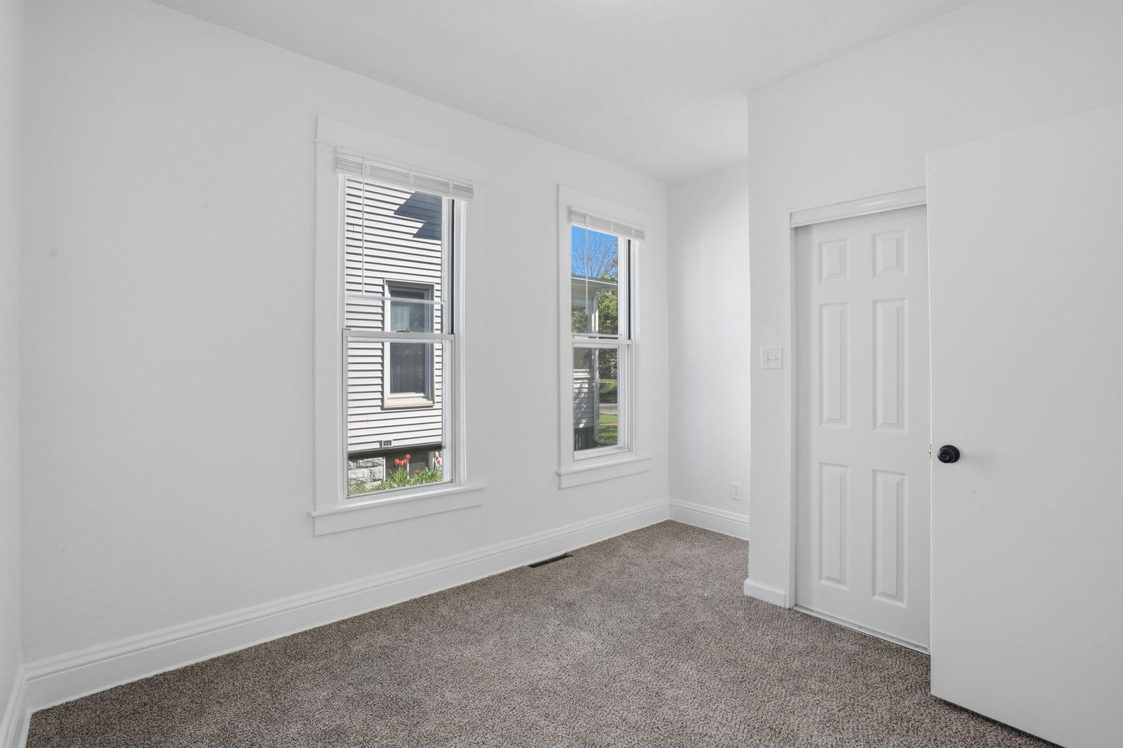 1927 14th Street, Moline, IL 61265