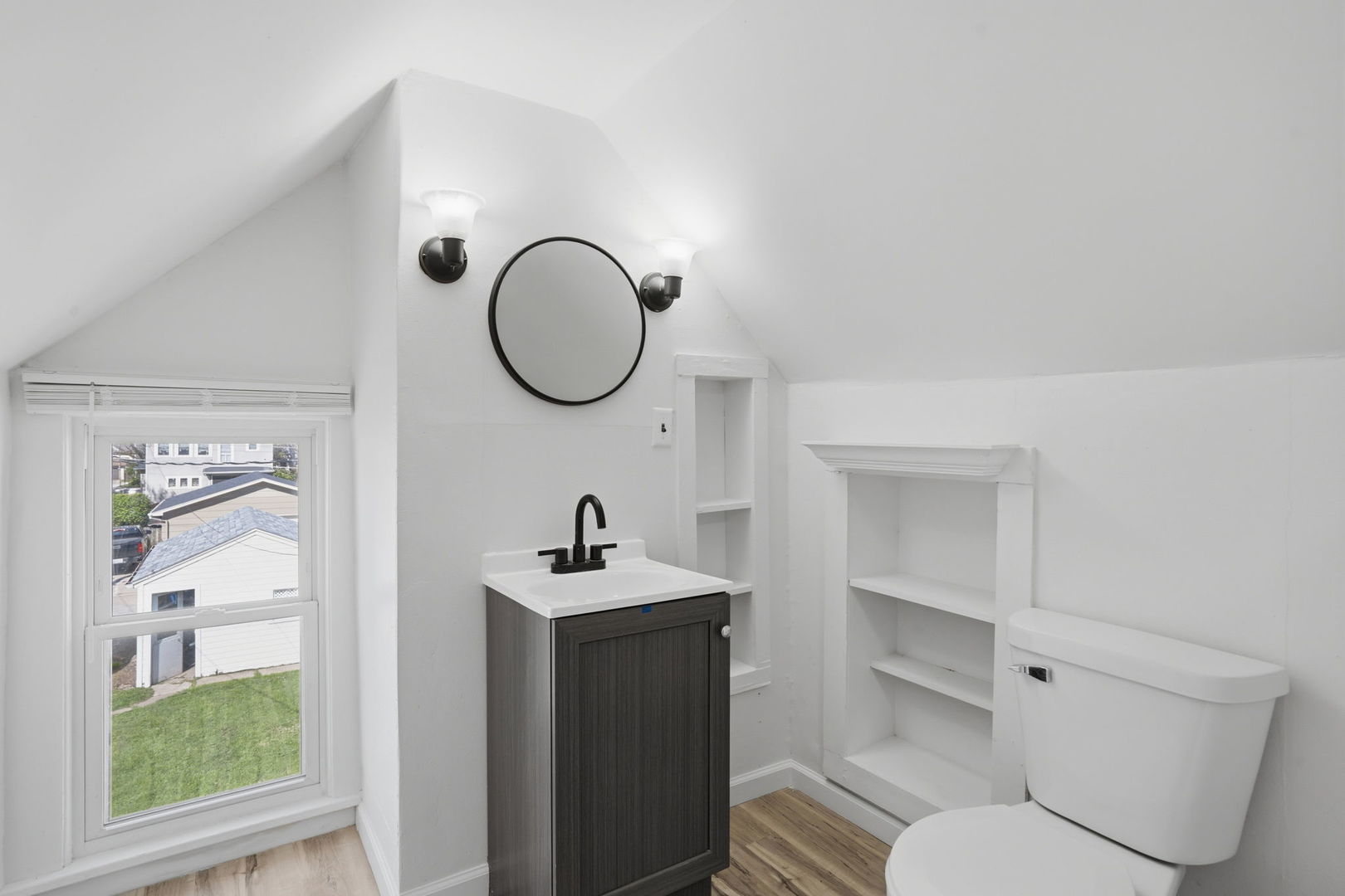 1927 14th Street, Moline, IL 61265