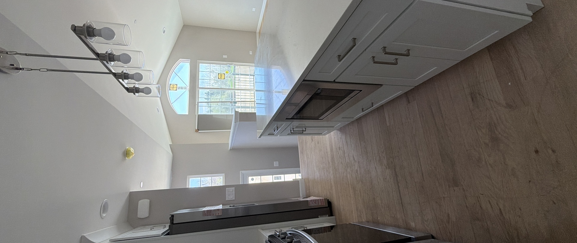 642 Ruby Road, Crystal Lake, IL 60014