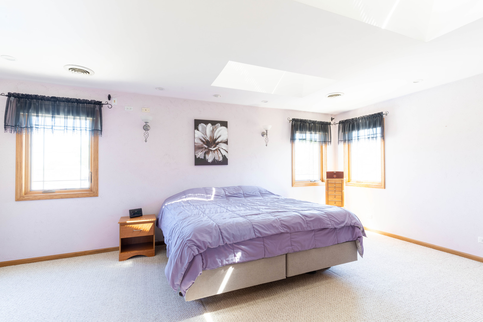 5149 S Sayre Avenue, Chicago, IL 60638