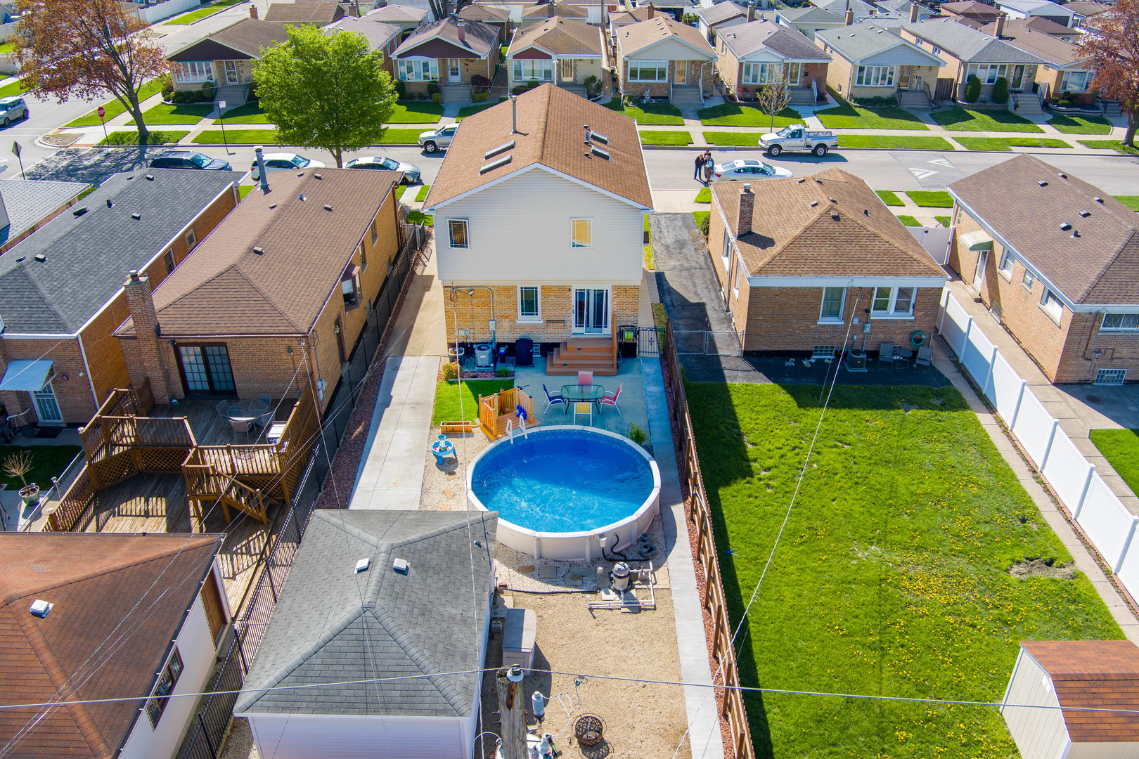 5149 S Sayre Avenue, Chicago, IL 60638