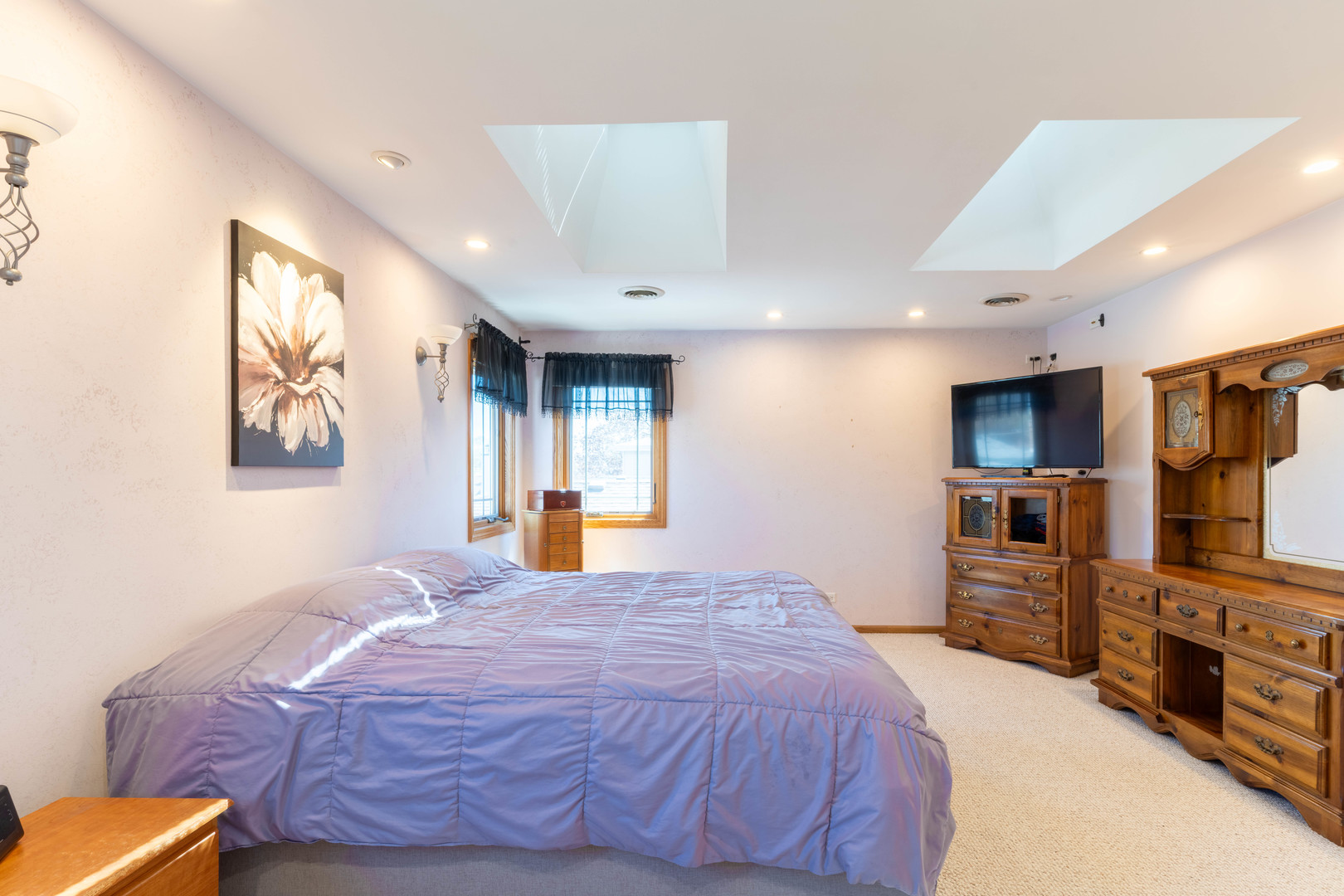 5149 S Sayre Avenue, Chicago, IL 60638