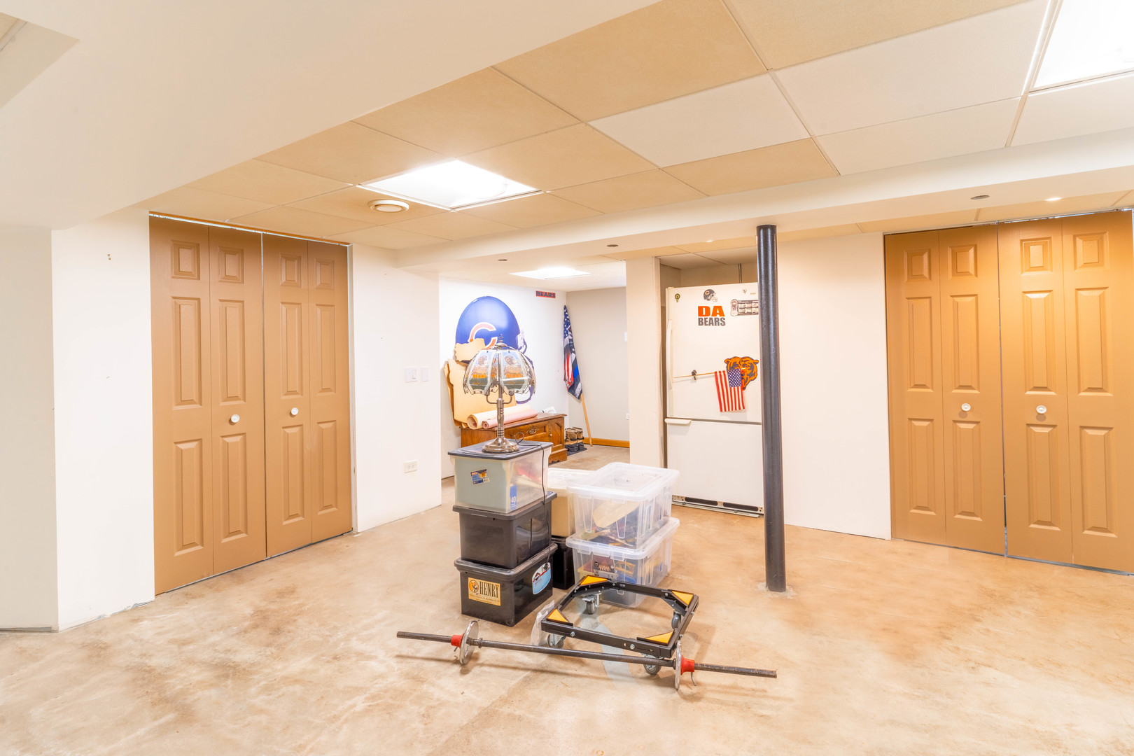 5149 S Sayre Avenue, Chicago, IL 60638